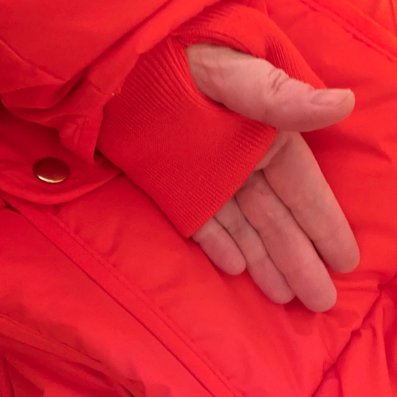 NWT J. Crew Chateau Puffer with PRIMALOFT - Picture 10 of 10
